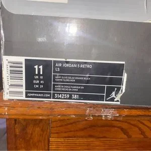 Air Jordan V 5 retro “Oiled Suede” “Army Green” VNDS worn once. OG box. Jordan | Shoes | Air Jordan V 5 Retro Oiled Suede Army Green  main image 3